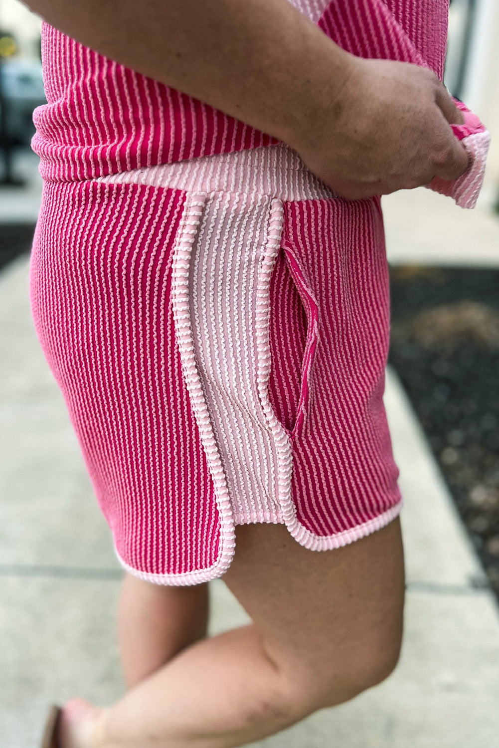 Rosy Red 3D Spiral Ribbed Texture 2 Tones Patchwork Short Set